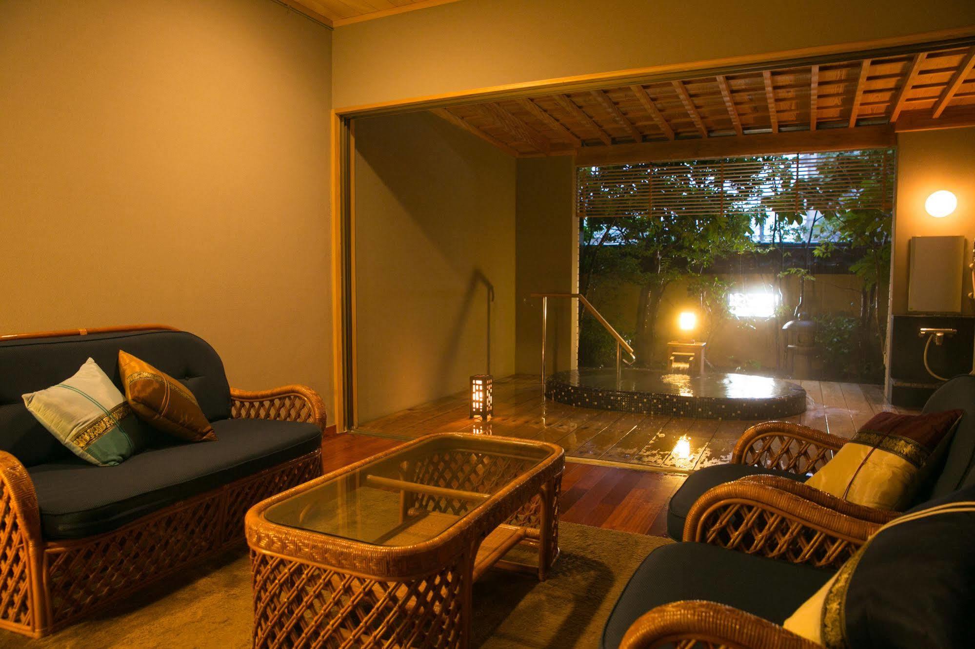 Hotel Ibusuki Syusui-En Extérieur photo